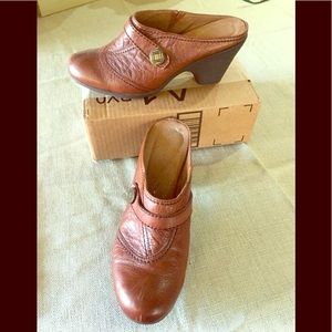 Brown clogs